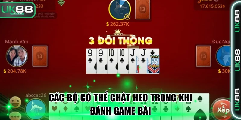 Tiến Lên Miền Nam - Game Bài Đối Kháng Sôi Động, Hấp Dẫn 4 Các bộ có thể chặt heo trong khi đánh game bài.
